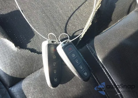 2014 Lincoln Mkt from USA, damaged, VIN 2LMHJ5FK2EBL50158